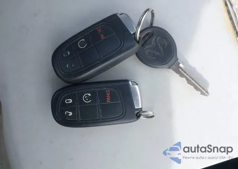 2014 Ram 1500 Sport z USA, uszkodzony, nr VIN 1C6RR7HT0ES181964